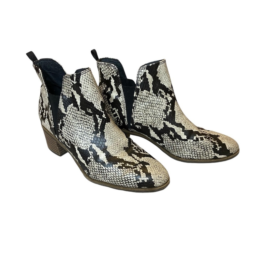Dr Scholls Animal Print/Snake Skin Ankle Booties Size 8